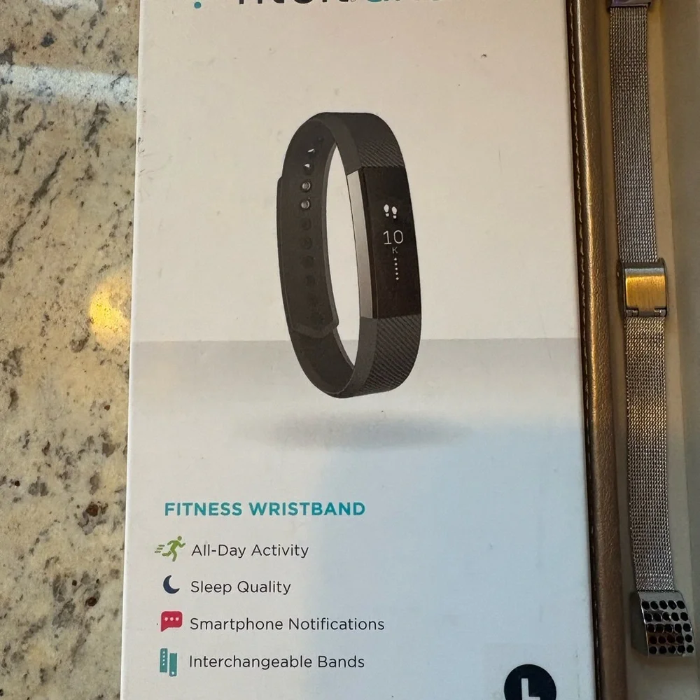 fitbit features interchangeable